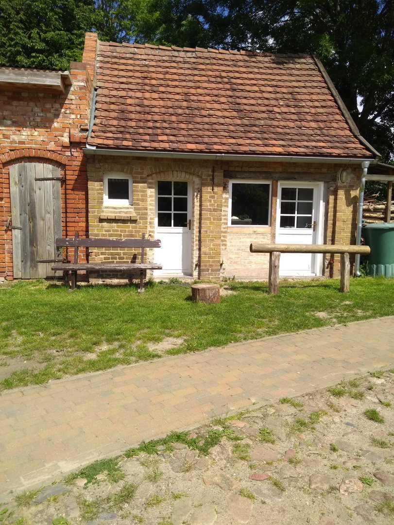 Sattelkammer mit Anbinder